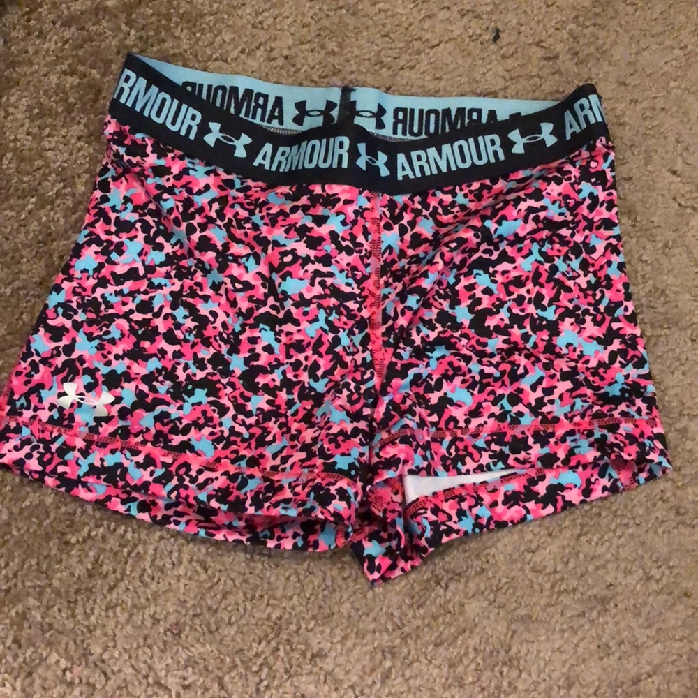 Underarmour shorts